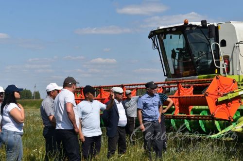 В Аксубаевском районе проверили готовность к жатве
