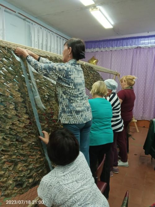 Чем больше рук, тем быстрее плетутся масксети
