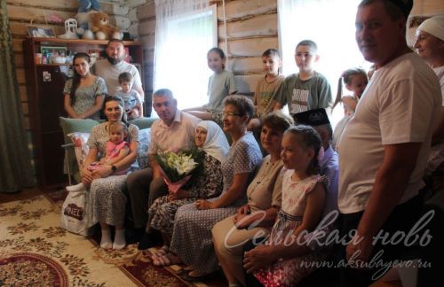 Күп балалы ана хезмәттә һәрвакыт алдынгылар сафында була