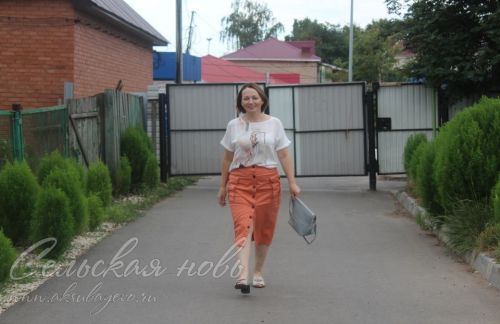 Утыз ел бер ишегалдында, бер гаилә кебек