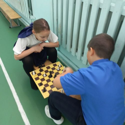 Самые разнообразные мероприятия прошли в зимние каникулы в сельской школе района