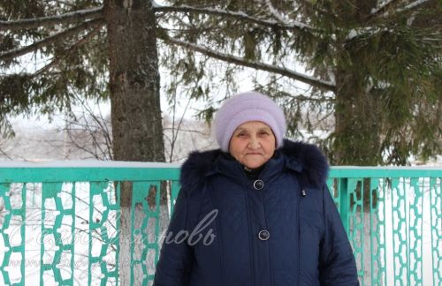 Тридцать лет и три года носила тяжелую сумку почтальона ветеран Трудолюбова