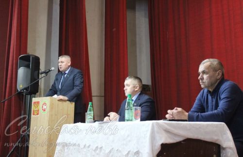 Узган ел Беловка авыл җирлегендә күчемсез милекне рәсмиләштерүгә игътибар бирелгән