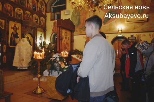 Православные аксубаевцы Рождество Христово встретили в Храме Феодосия Тотемского