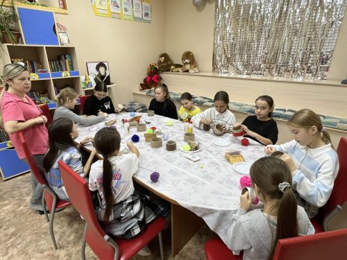 Район мәктәпләрендә Әниләр көненә багышланган бәйрәмнәр узды