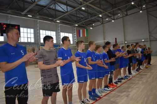 Среди аксубаевских волейбольных команд  определилась сильнейшая