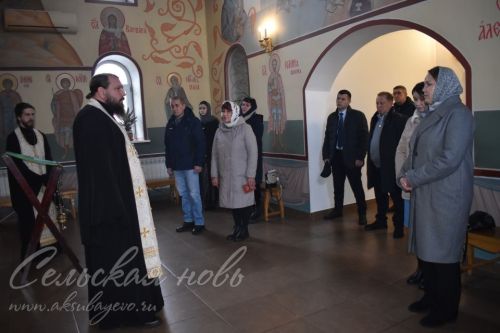 В Аксубаевском храме члены семей погибших воинов встретились с депутатом Госдумы РФ