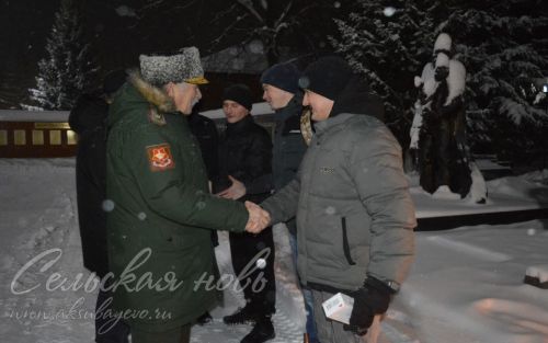 Урмандеевские юноши отправились постигать военную науку