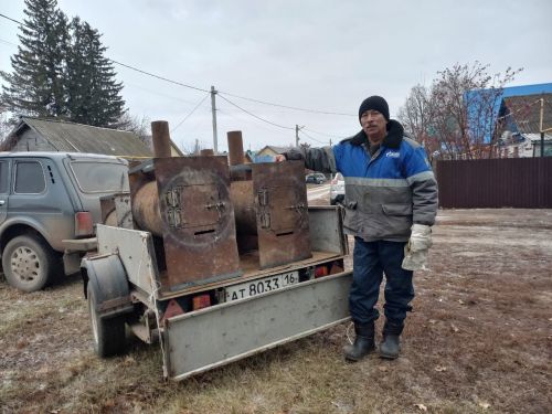 Изготовил печи для бойцов СВО