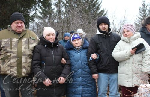 В  Старых Киязлах открыли гранитные доски в память о погибших в зоне спецоперации