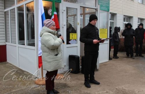 В  Старых Киязлах открыли гранитные доски в память о погибших в зоне спецоперации