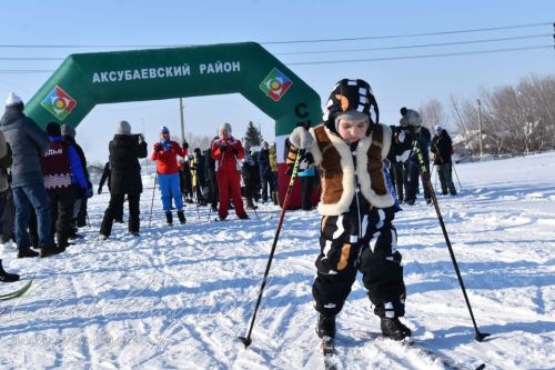 В Аксубаевском районе на «Лыжню России 2024» встали более 2000 любителей спорта