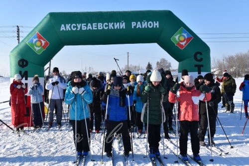 В Аксубаевском районе на «Лыжню России 2024» встали более 2000 любителей спорта