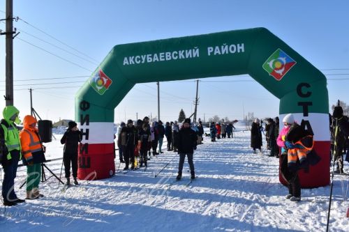 В Аксубаевском районе на «Лыжню России 2024» встали более 2000 любителей спорта