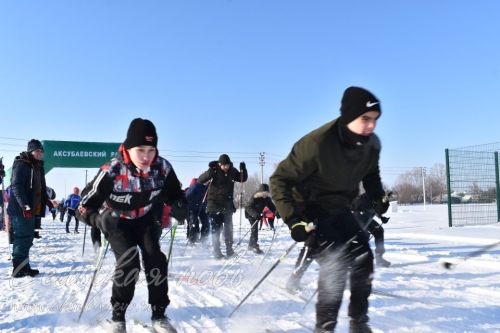 В Аксубаевском районе на «Лыжню России 2024» встали более 2000 любителей спорта