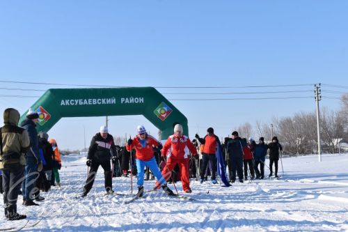 В Аксубаевском районе на «Лыжню России 2024» встали более 2000 любителей спорта