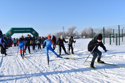 В Аксубаевском районе на «Лыжню России 2024» встали более 2000 любителей спорта