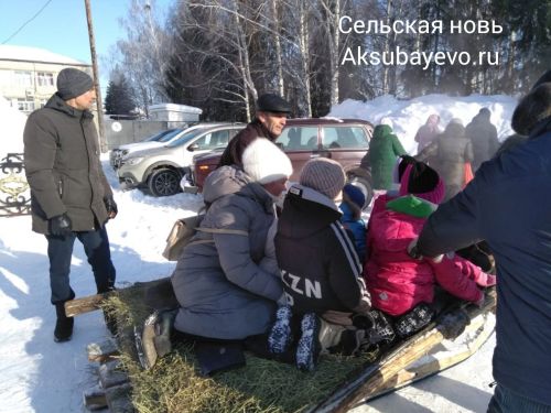 Аксубайда тәхет бәйрәме билгеләп үтелде
