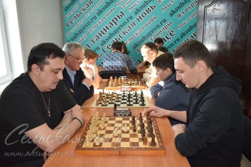 Аксубаевская «Сельская новь» в память о бывшем редакторе организовала шахматный турнир