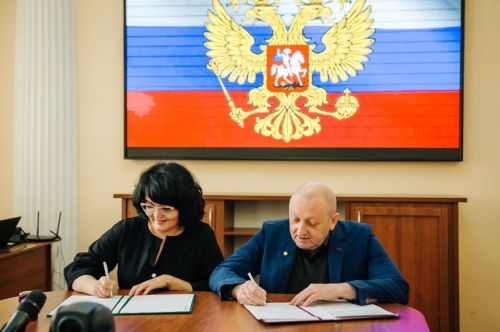 Творческая делегация из Татарстана провела семинар для ДШИ в Луганске