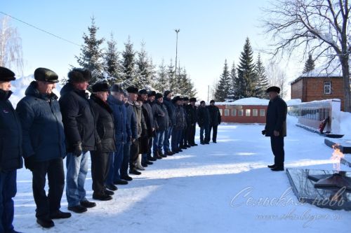 В Аксубаеве почтили память защитников Отечества