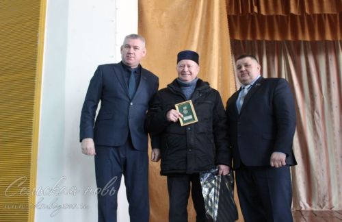 Яңа Ибрайда җирле үзидарә органына кискен мәсьәләләрне хәл итәргә ветераннар ярдәм итә