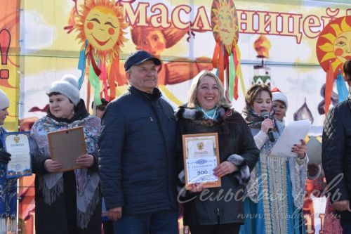 Аксубайда май чабу бәйрәме курчаклары бәйгесендә җиңүчеләрне билгеләделәр