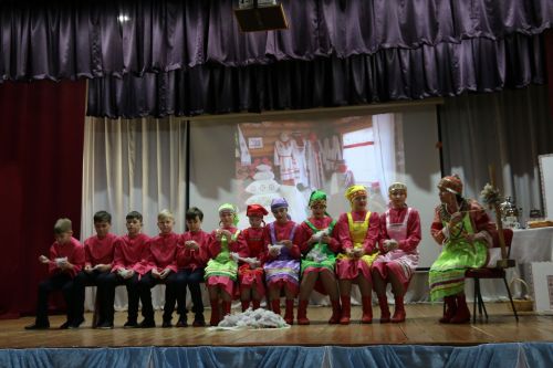 Аксубай районында фестиваль-бәйге ике йөзгә якын халык иҗатын яратучыны берләштерде