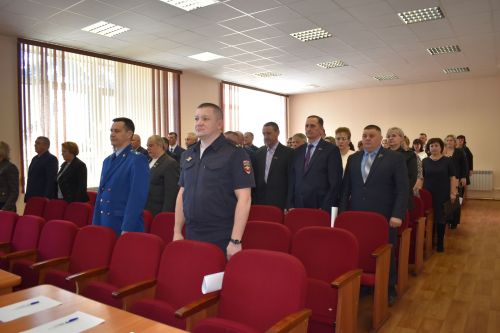 Аксубай районы сессиясендә көннең мөһим мәсьәләләре турында фикер алыштылар