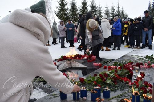 Аксубаевцы почтили память погибших от теракта в Подмосковье