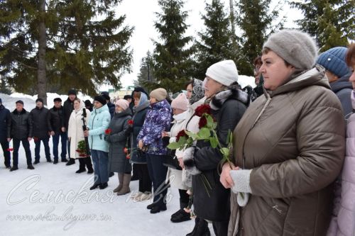 Аксубаевцы почтили память погибших от теракта в Подмосковье