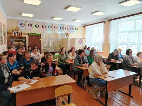 Савгач мәктәбендә узган җыелыш каникуллар вакытында иминлеккә багышланды