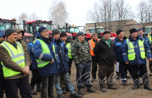В АФ «Аксу Агро» техника и земледельцы готовы к полевым работам