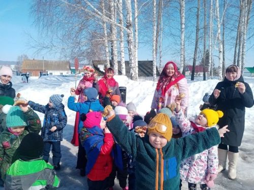 В посёлке Мюд провели древний славянский праздник Жаворонка
