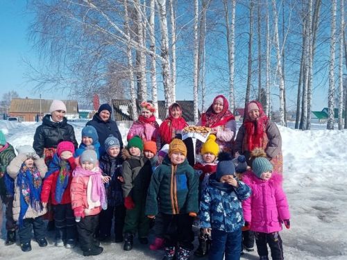 В посёлке Мюд провели древний славянский праздник Жаворонка