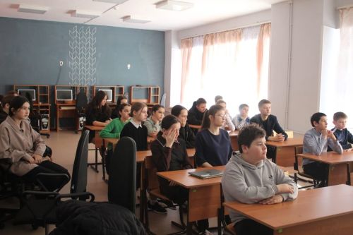 Аксубай урманчылыгы укучыларга экологик тәрбия бирүдә катнаша
