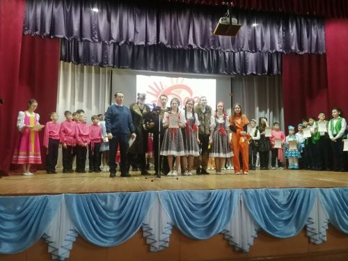 Театральные труппы Новотимошкинской  школы стали первыми в конкурсе «Без берге»