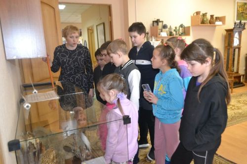 Нижнебаландинские школьники окунулись в историю края, посетив музей