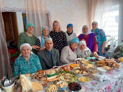 Получатель социальных услуг надомного отделения КЦСОН «Нежность» отметила девяностодевятую  весну