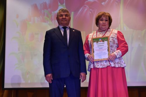 В Аксубаевском районе определены лучшие фольклористы среди школьников