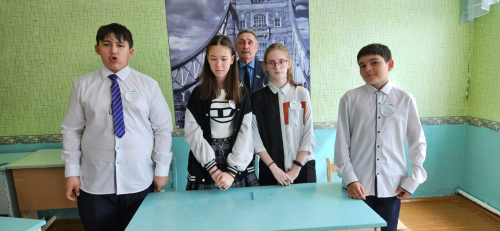Команды интеллектуального турнира показали умение работать в команде