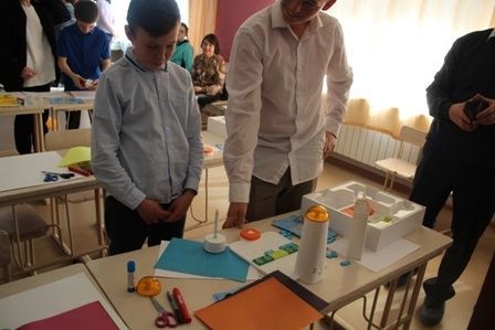 Гонки управляемых роботов прошли в Староибрайкинской СОШ