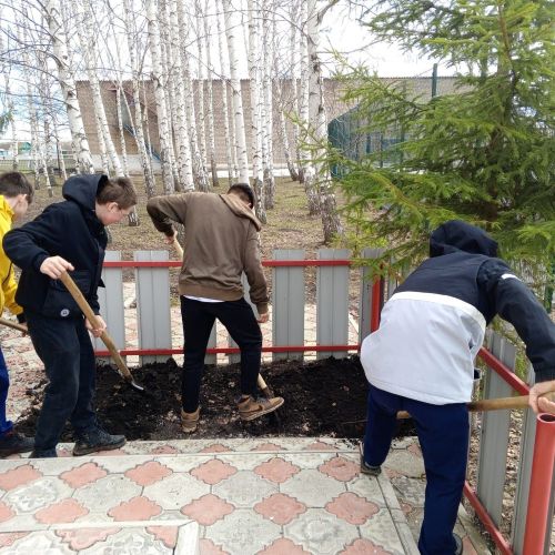 В школах района приняли участие в акции «Верни Герою имя»