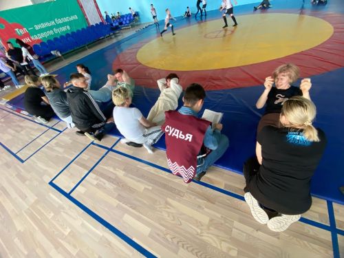 В Аксубаевском районе нормы ГТО сдали специалисты КЦСОН «Нежность»