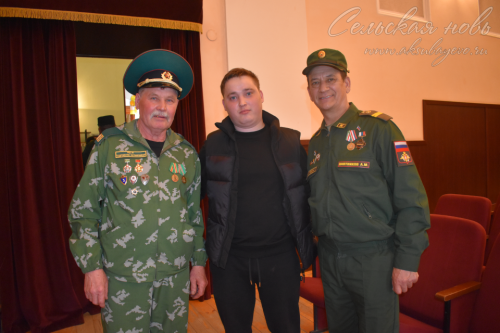 В Аксубаеве отметили День призывника
