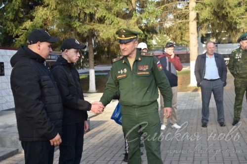 Аксубаевский юноша: пока – призывник, завтра – Родины солдат