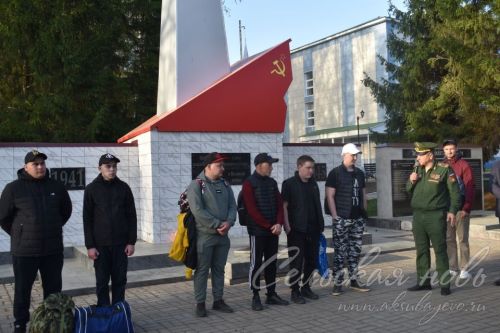 Аксубаевский юноша: пока – призывник, завтра – Родины солдат