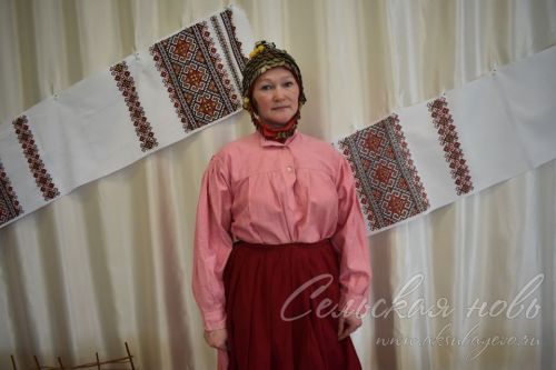 Туган чуваш телен белсеннәр һәм рус телен хөрмәт белән өйрәнсеннәр өчен