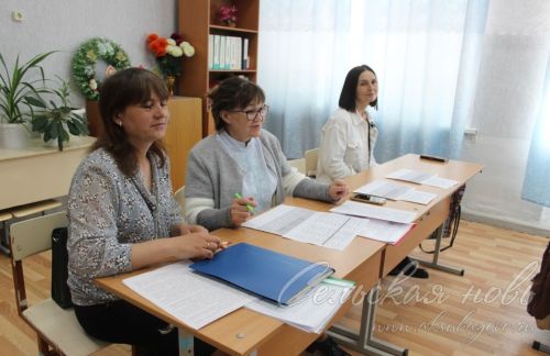 Во второй раз в Кривоозерской средней школе Романовские чтения прошли в статусе районного мероприятия