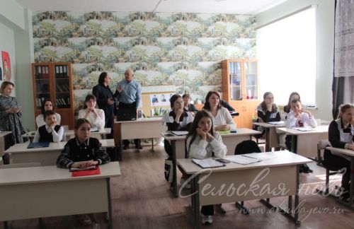 Во второй раз в Кривоозерской средней школе Романовские чтения прошли в статусе районного мероприятия
